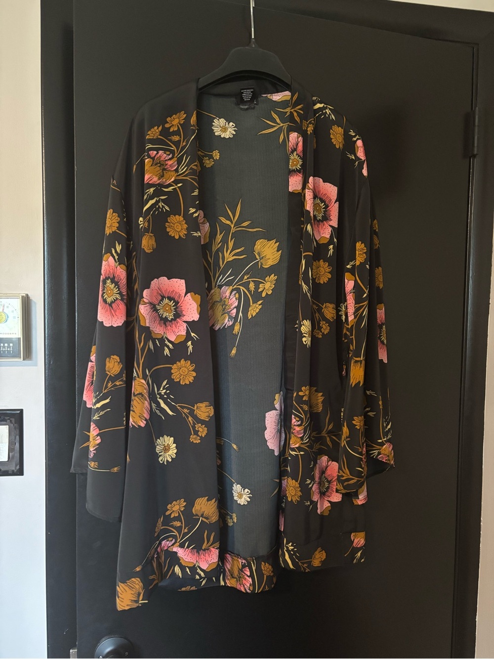 Wet Seal Black Floral Kimono Bell Sleeves OSFA